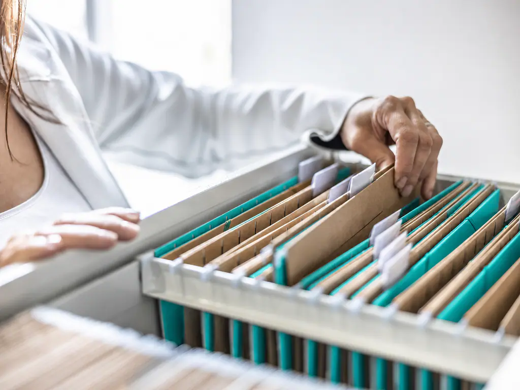 Classement et accès aux documents de l’entreprise, matière première de l’IA