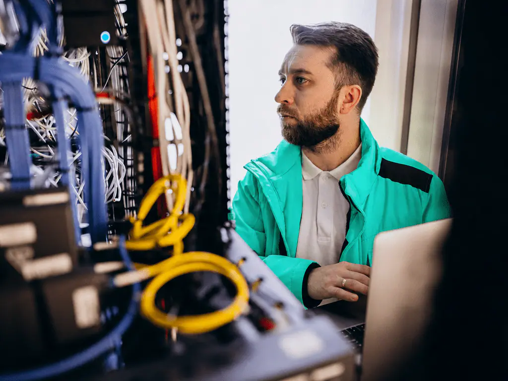 Fonctionnement d’un système d’intelligence artificielle raccordé aux outils d’une PME